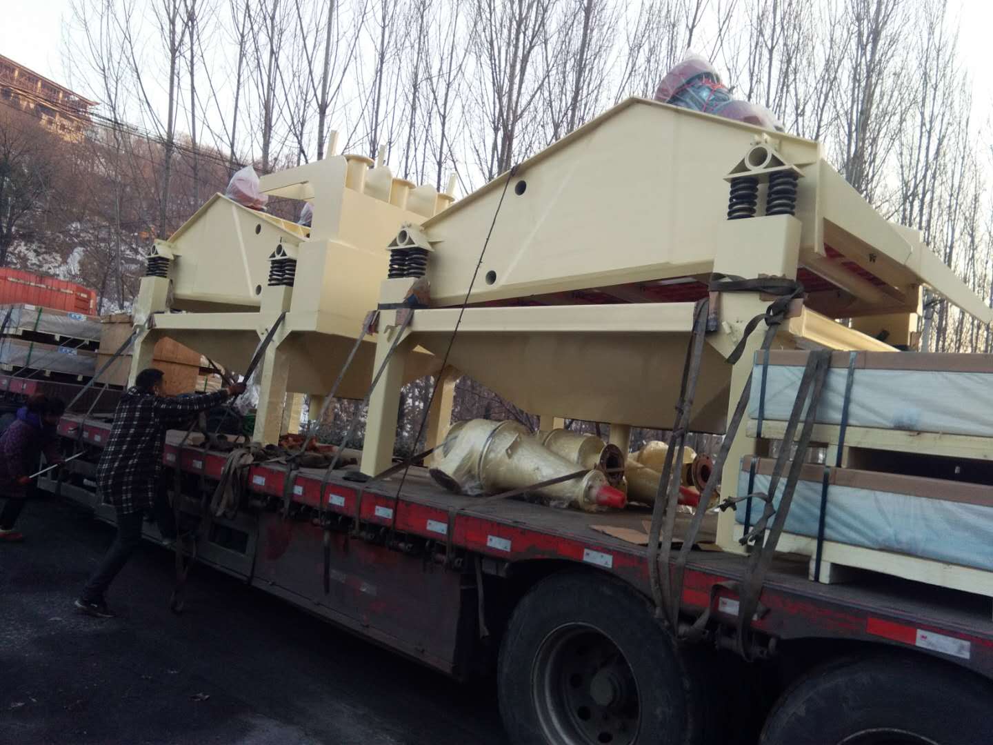 2018��Ԫ��12�հl(f��)���Ϻ���h(hu��n)���O(sh��)�����޹�˾�ļ�ɰ���ՙC��Óˮ�Y